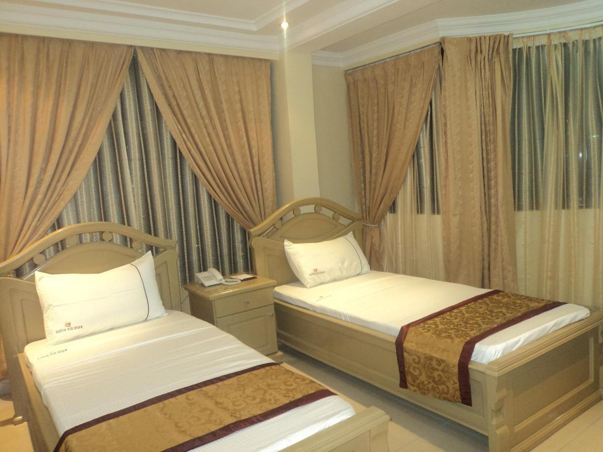 Rising Sun Hotel Dar es Salaam Buitenkant foto